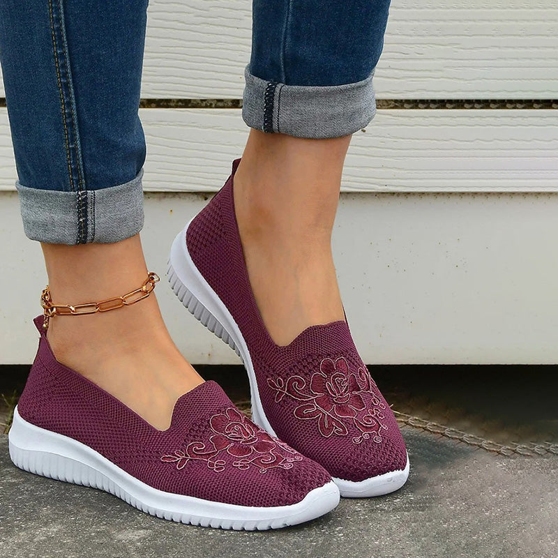 Women's Breathable Mesh Floral Embroidery Shoes Klara