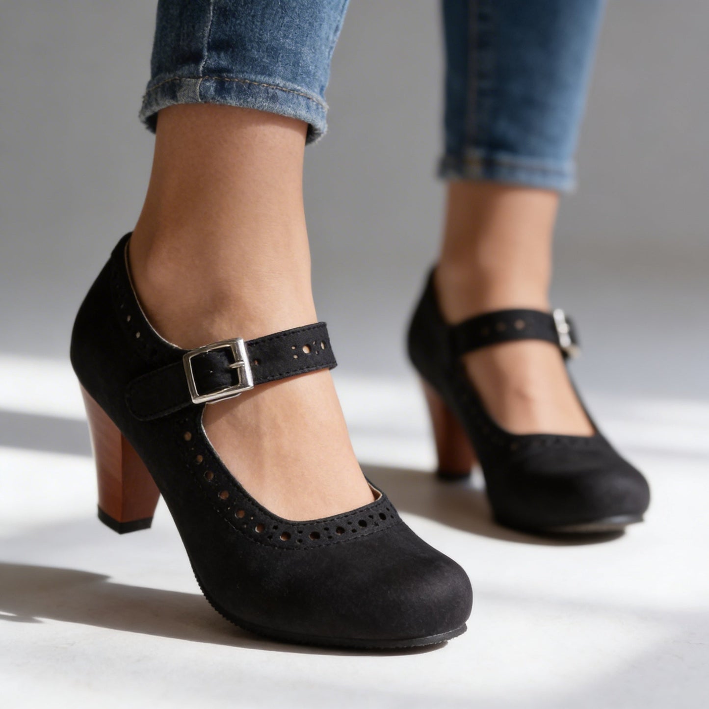 Women's Brogue Loafers with Buckle Klara