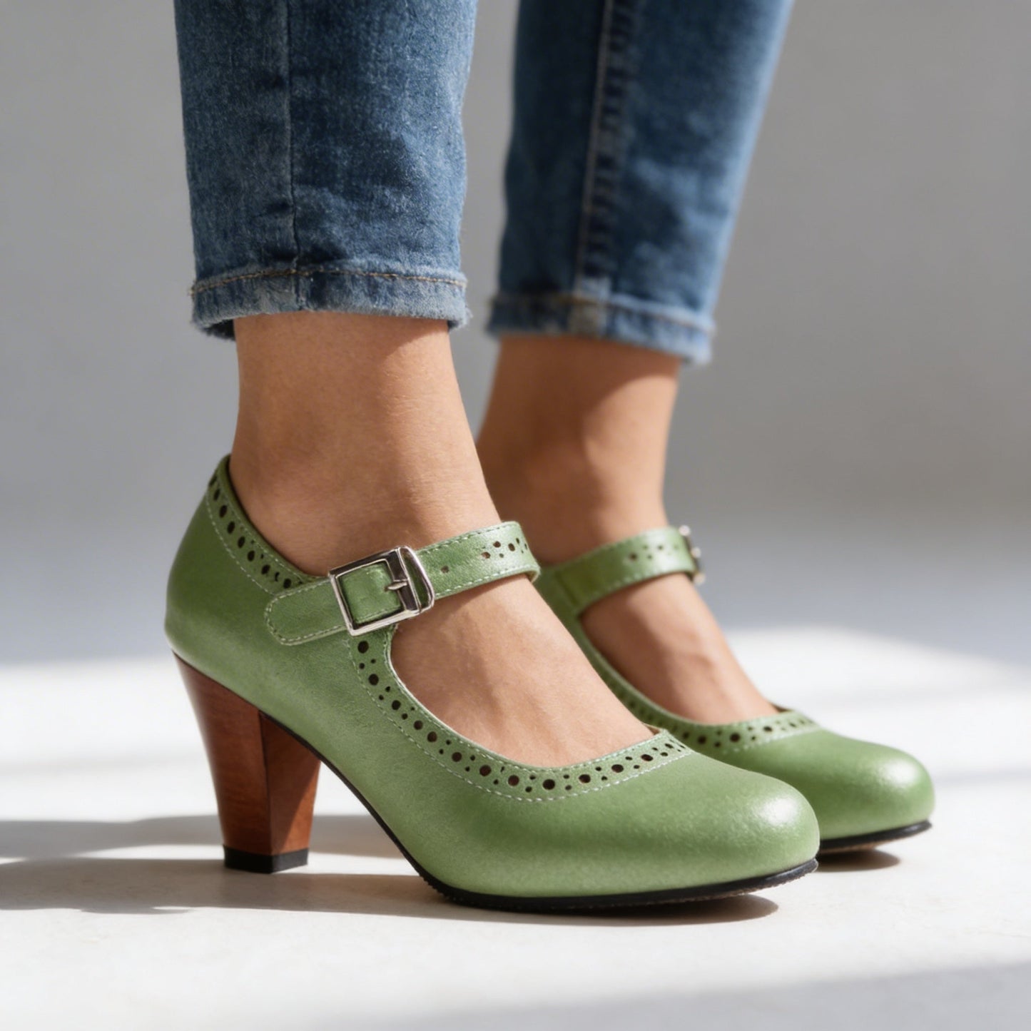 Women's Brogue Loafers with Buckle Klara