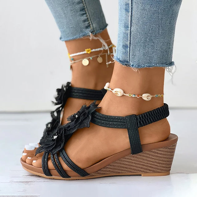 Women's Floral Decor Wedge Sandals Klara