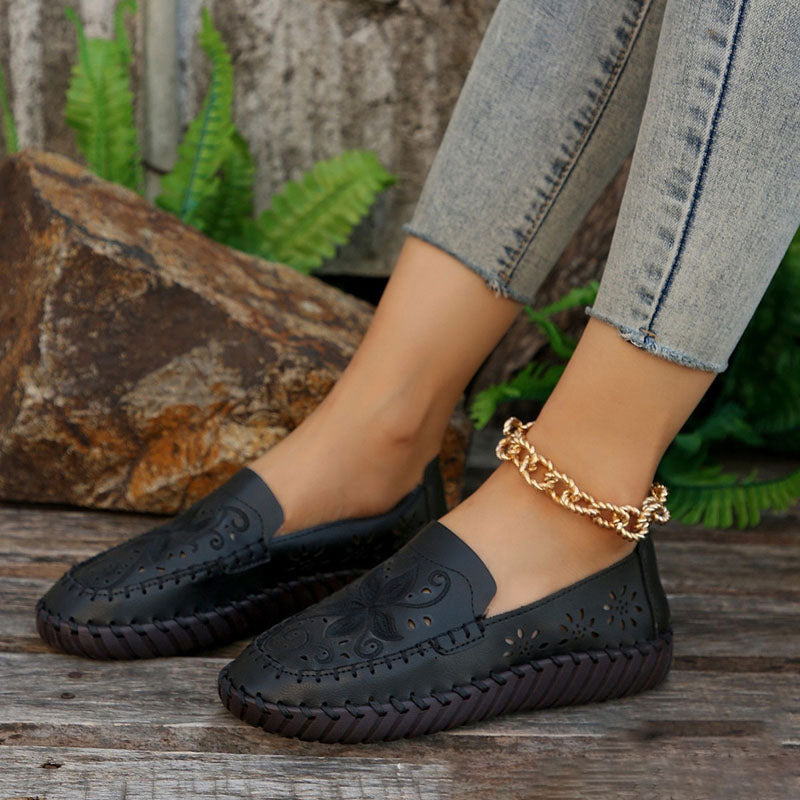 Women's Floral Embroidery Flat Shoes Klara