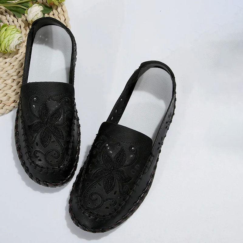 Women's Floral Embroidery Flat Shoes Klara