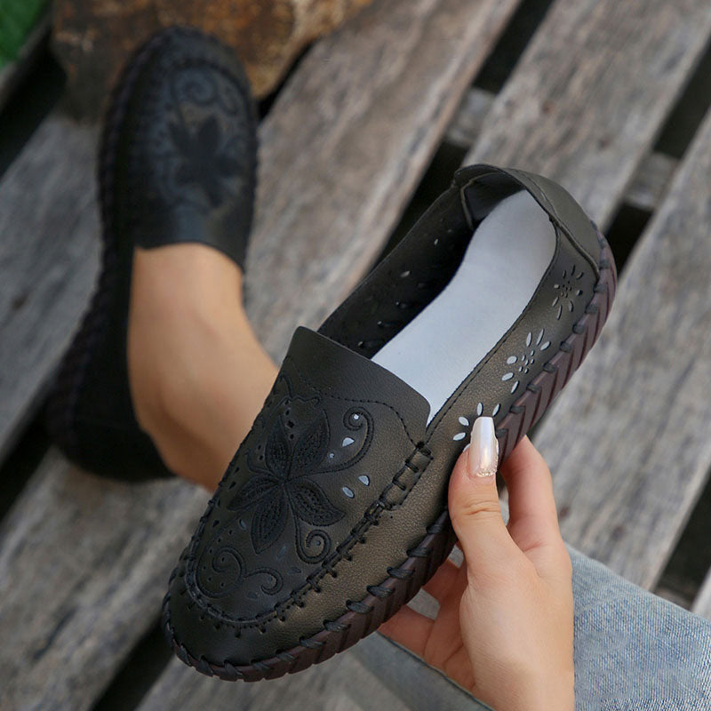 Women's Floral Embroidery Flat Shoes Klara