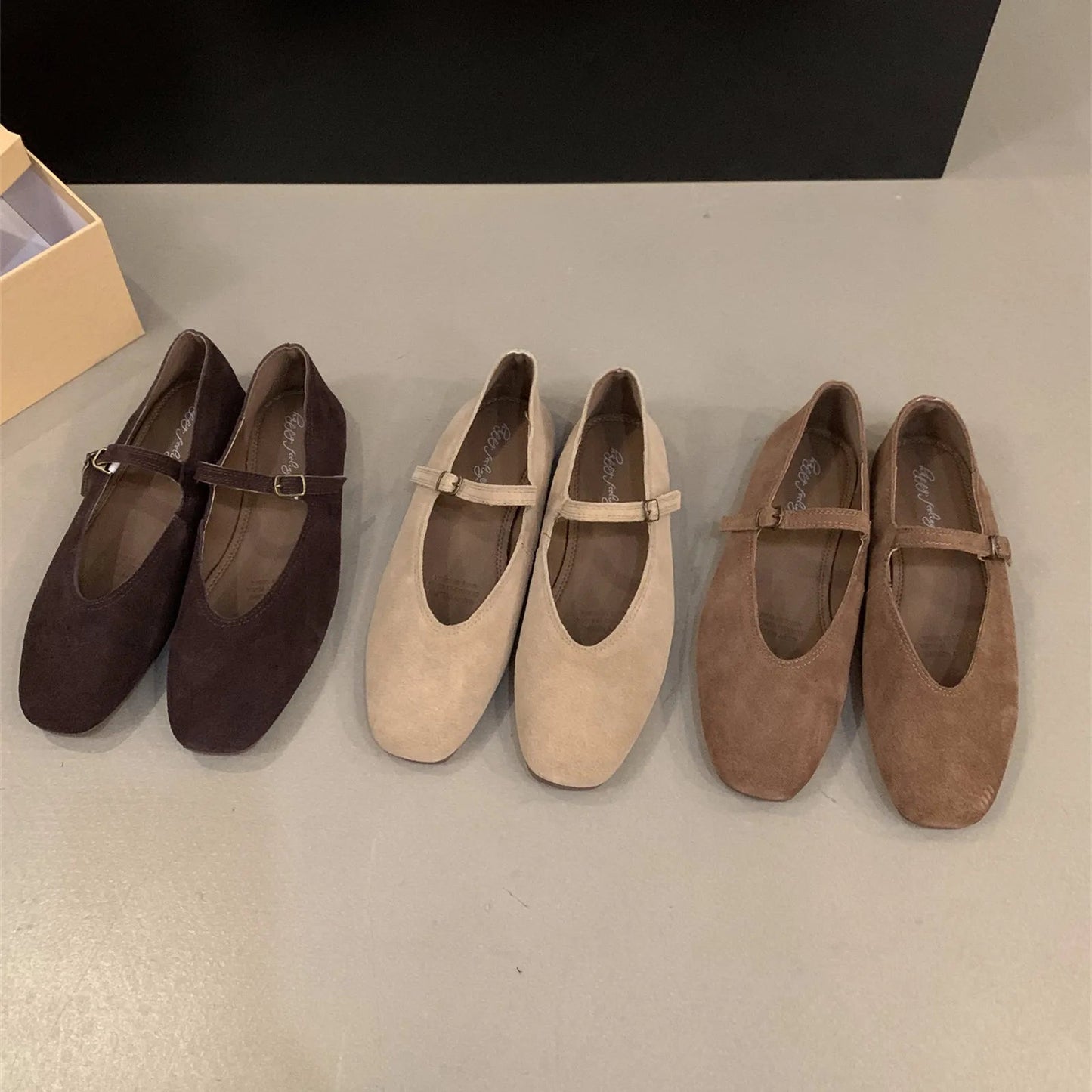Women's Soft Leather Round Toe Flats Klara