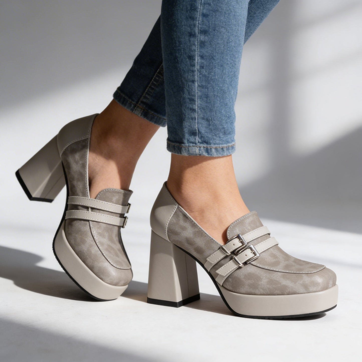 Women's Textured Platform Loafers Klara